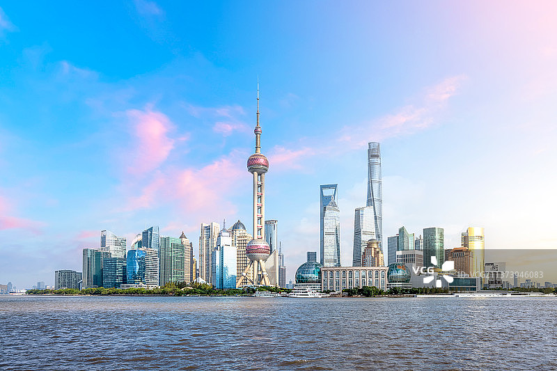 中国上海外滩陆家嘴金融中心图片素材