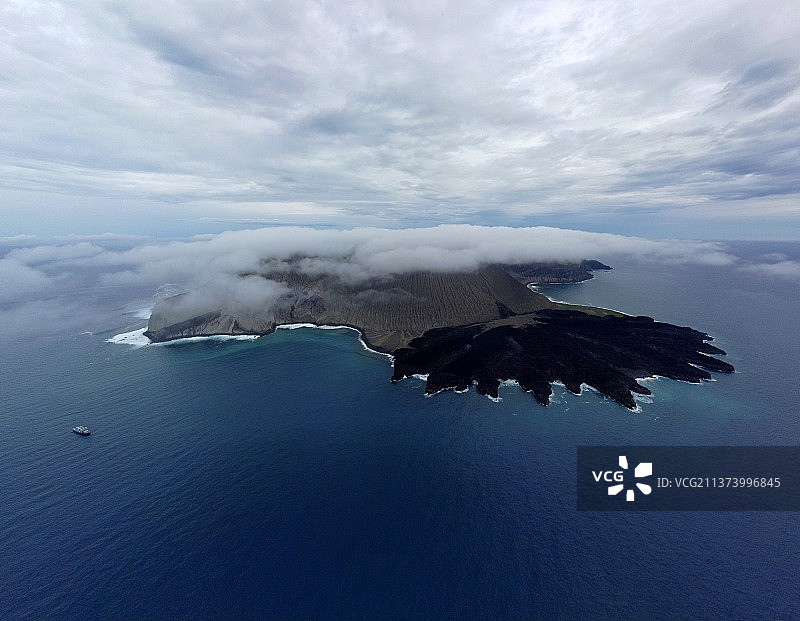 无人机拍摄的索科罗岛海景图片素材