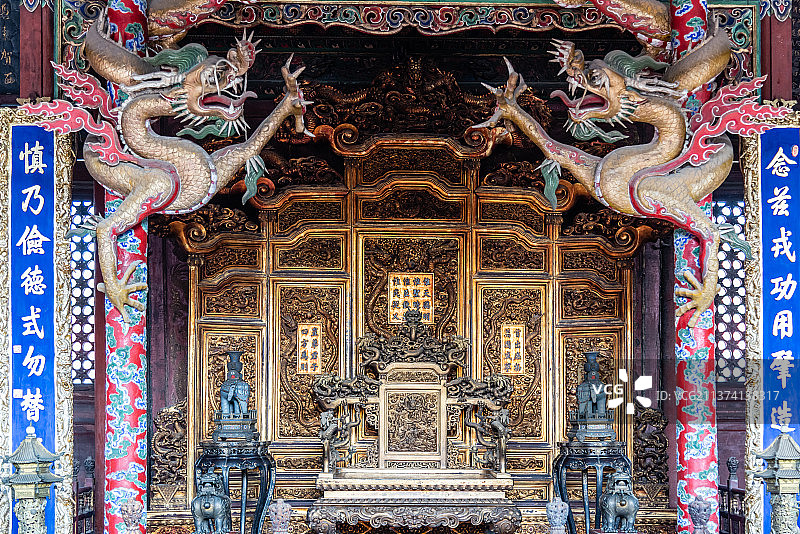 中国辽宁沈阳故宫的崇政殿金銮殿图片素材