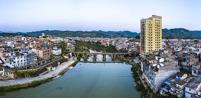 中国广东省梅州市丰顺县丰良镇普济桥图片素材