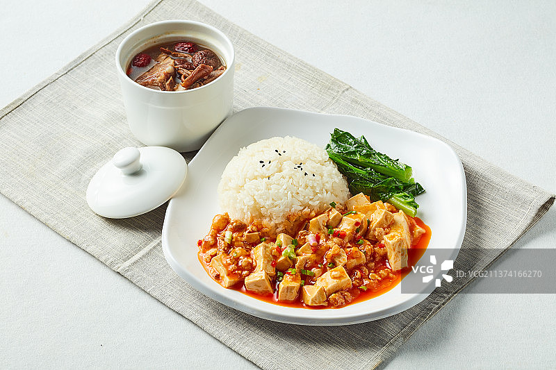 麻婆豆腐套餐图片素材