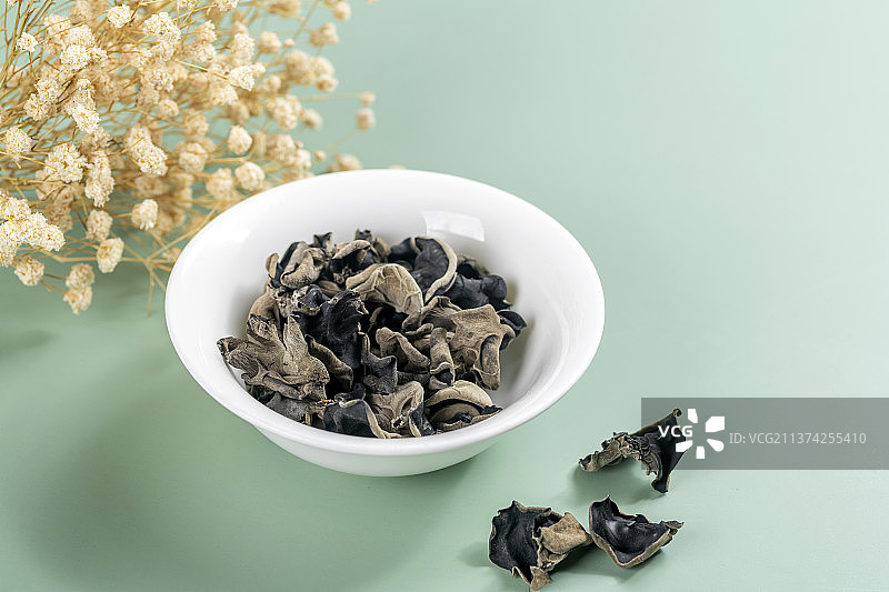 木耳特写绿色背景图片素材