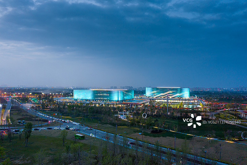 航拍成都东安湖体育公园图片素材