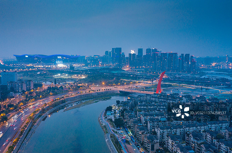 成都高新金融城风光图片素材