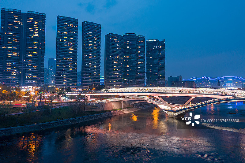 成都高新金融城风光图片素材