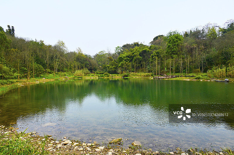 重庆南岸广阳岛鸳鸯湖图片素材
