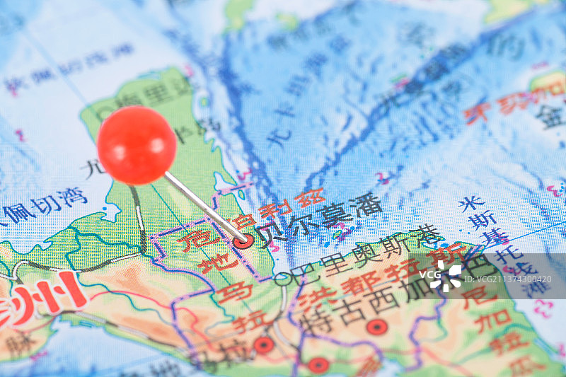图钉标注伯利兹首都贝尔莫潘在地图上的位置图片素材
