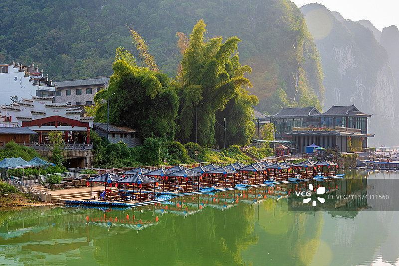 中国广西桂林阳朔兴坪古镇漓江风光图片素材