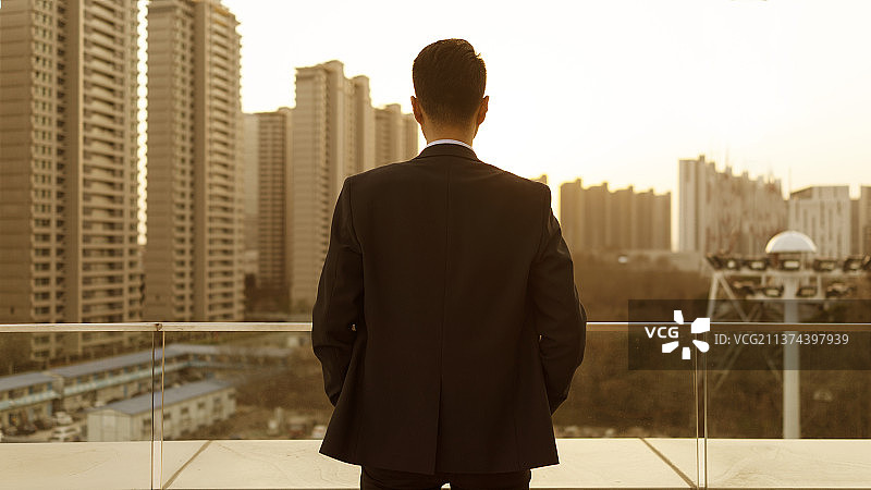 商务人士背影图片素材