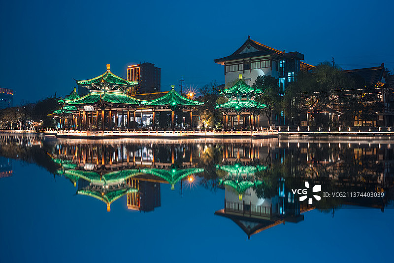 濠河景区夜色图片素材