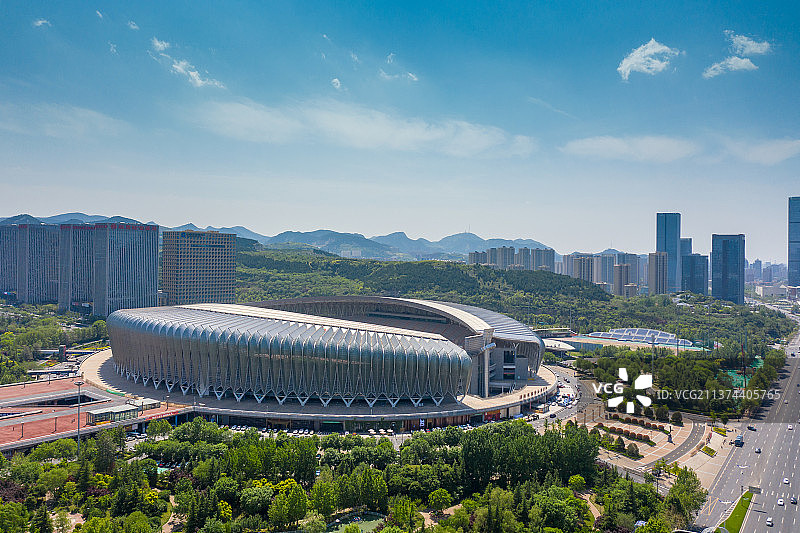 济南现代城市CBD图片素材