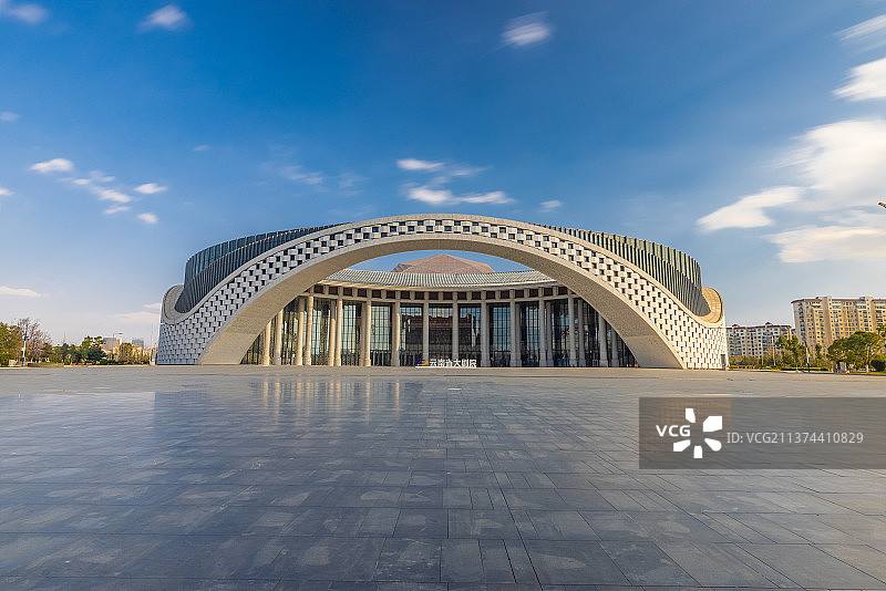 昆明现代城市建筑地标图片素材