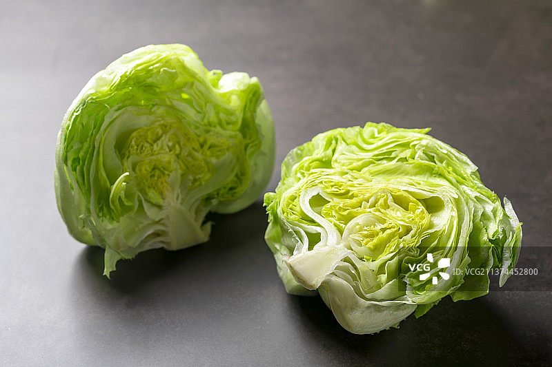 一簸箕球生菜特写图片素材