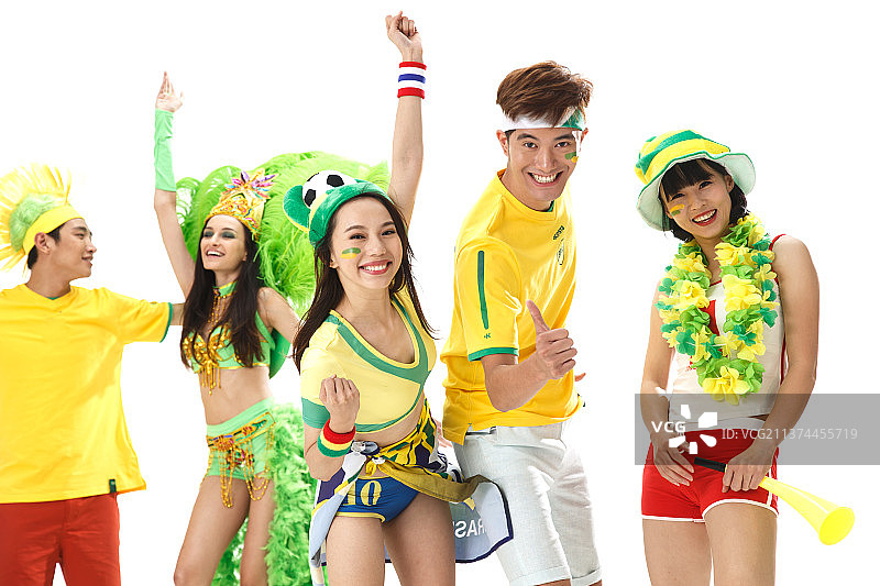 青年球迷欢歌热舞图片素材