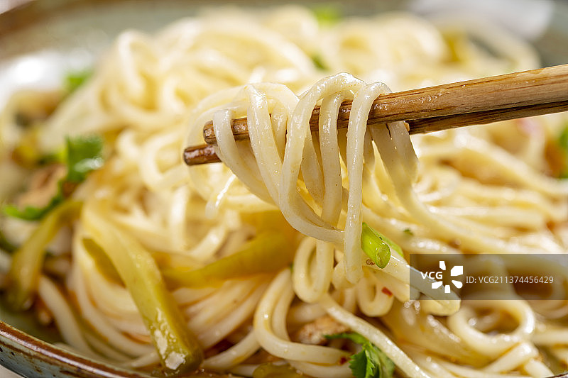 一碗榨菜肉丝面特写图片素材