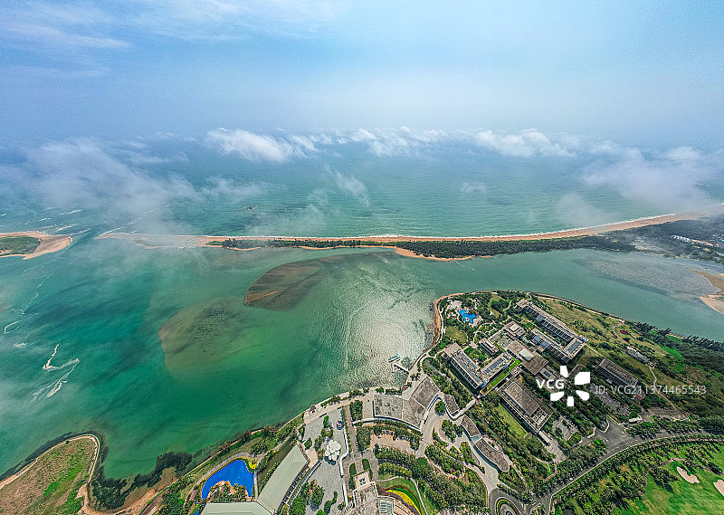 海南博鳌玉带湾入海口图片素材