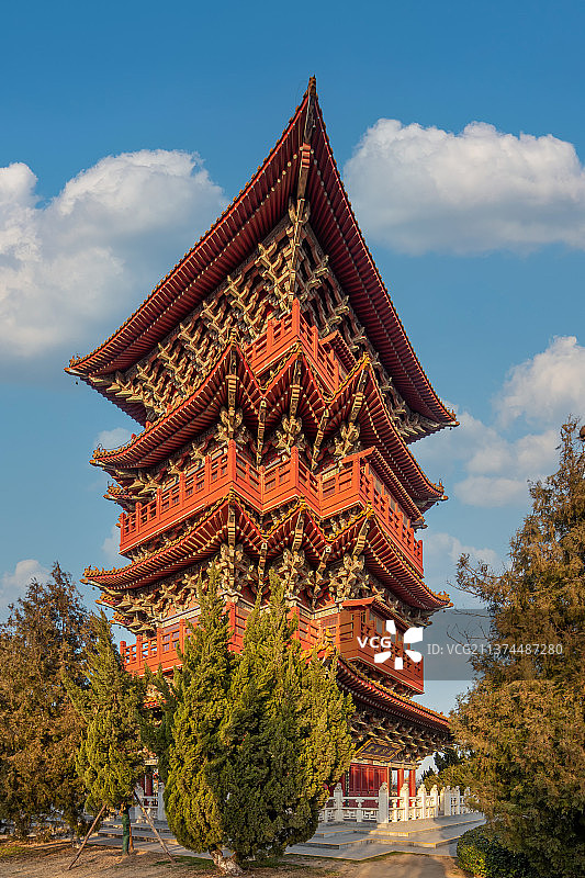 中国河南开封清明上河园拂云阁风光图片素材