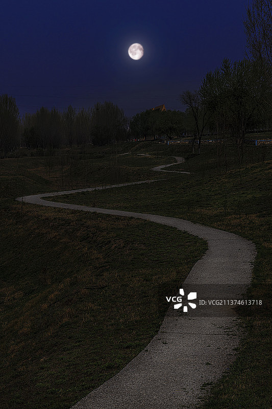 春分之夜图片素材