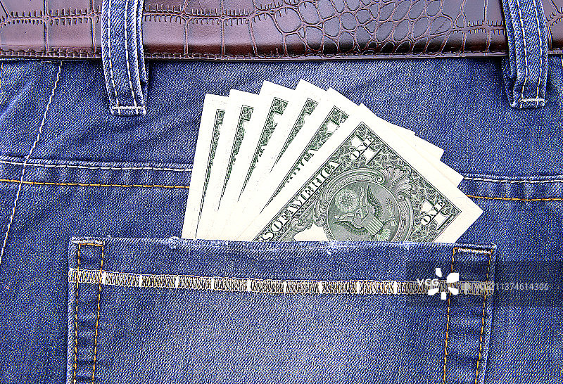 口袋里的货币图片素材