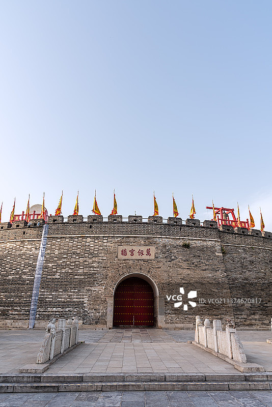 中国山东曲阜三孔的万仞宫墙图片素材