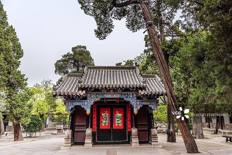 中国山东曲阜孔府的重光门图片素材