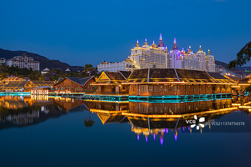 告庄西双景夜2+云南西双版纳图片素材