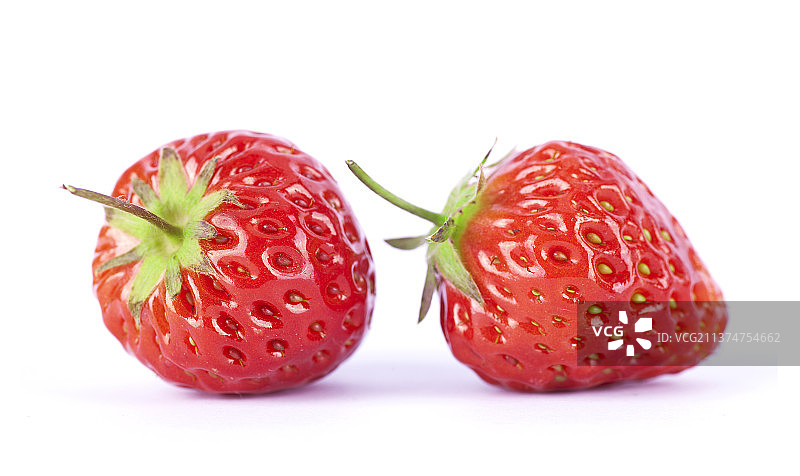 两颗草莓图片素材