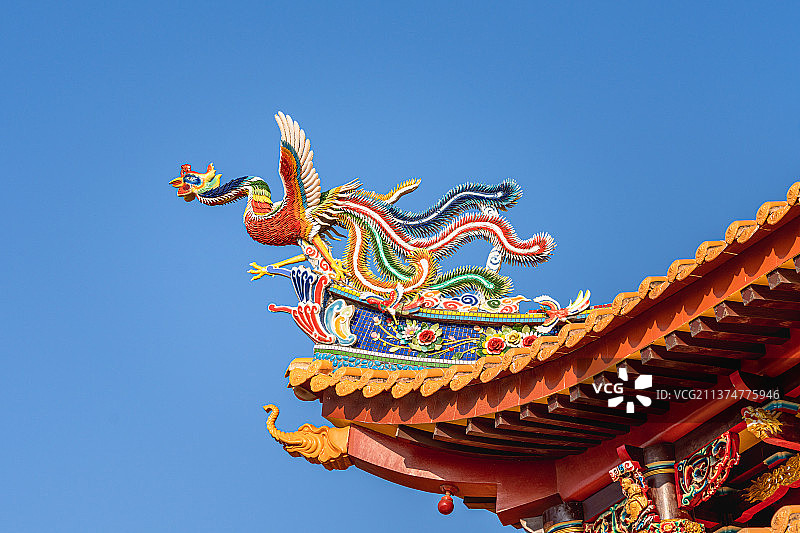 厦门香山公园香山岩寺屋顶凤凰雕刻装饰图片素材