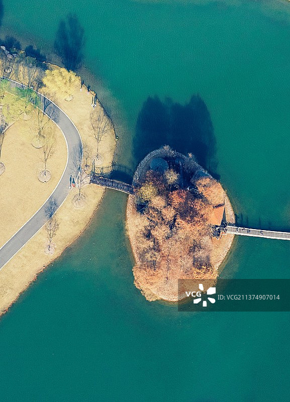 上海辰山植物园人工岛图片素材