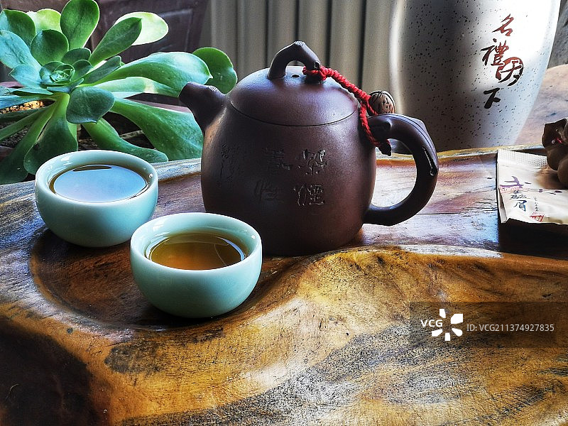 品一壶茶，享一阳光图片素材