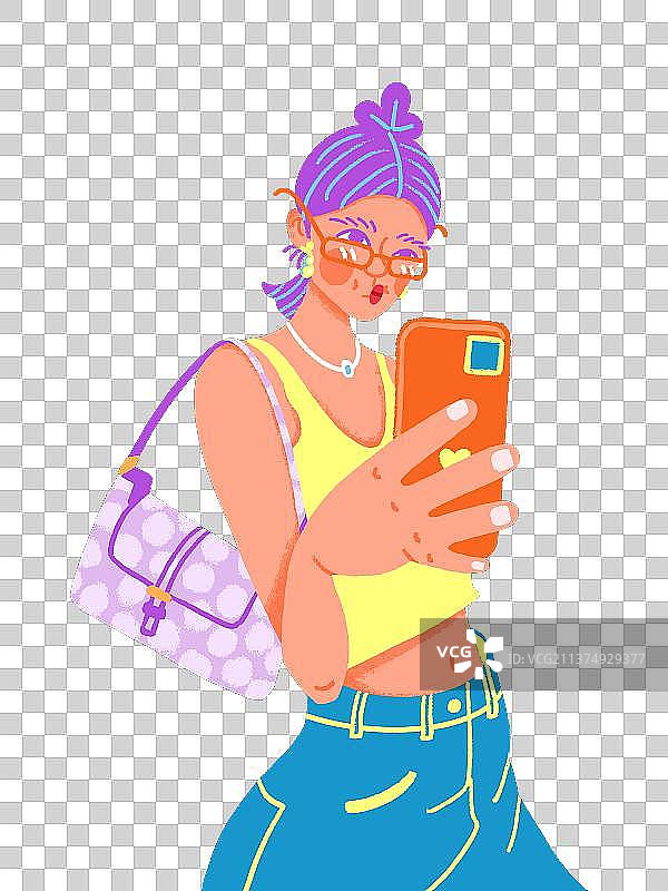 拿着橙色手机自拍的酷女孩图片素材