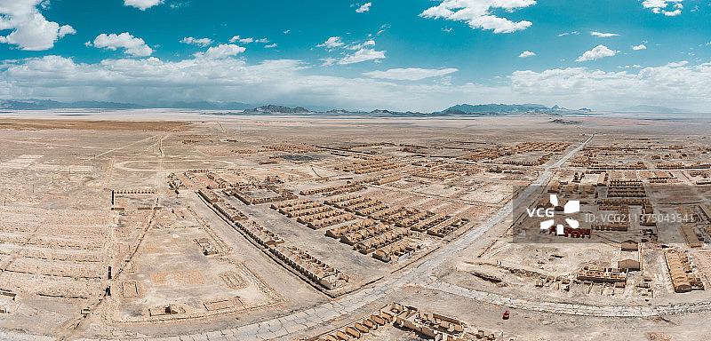 青海柴达木盆地冷湖石油废墟小镇航拍风光图片素材