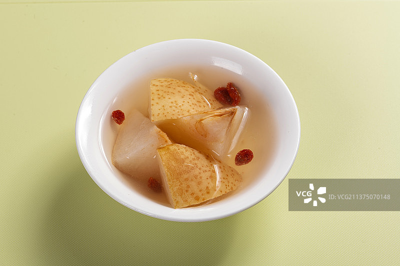 一碗冰糖梨水梨汤特写图片素材