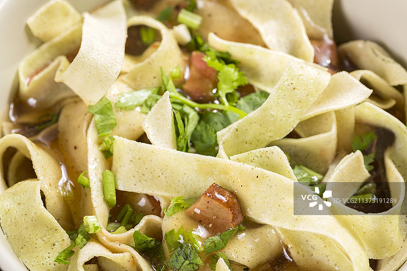 天津传统早点锅巴菜嘎巴菜特写图片素材