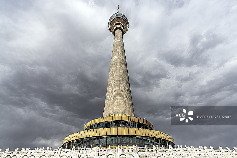 中央电视塔 高塔 金龙 观景台图片素材