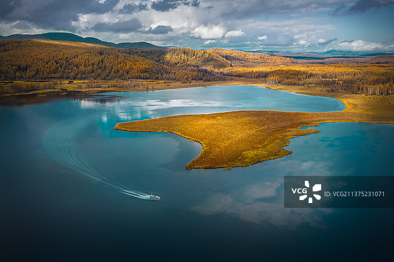 畅游杜鹃湖图片素材