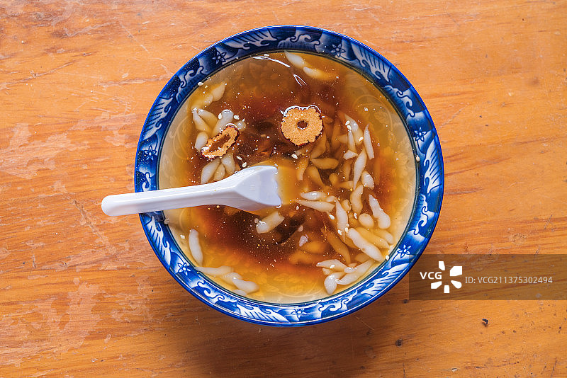 云南德宏特色小吃木瓜凉水图片素材