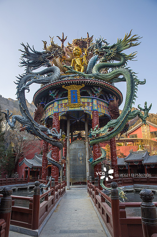 白瀑寺之雷云阁图片素材