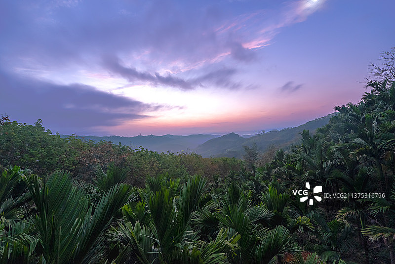 九架岭晨光图片素材