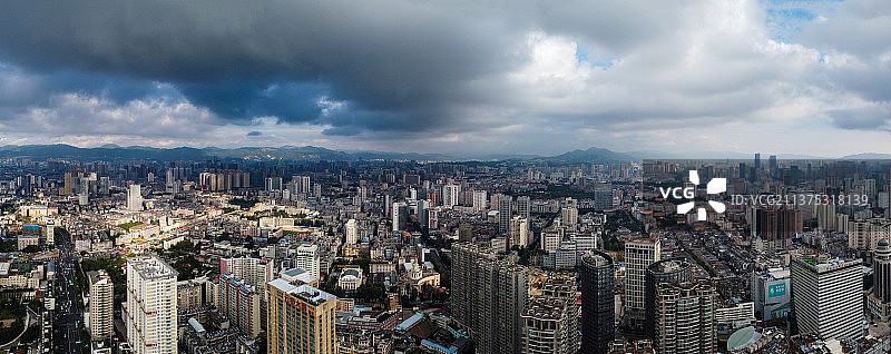 昆明市 五华区 崇仁街 金碧路 金碧广场 金碧公园 第一人民医院图片素材