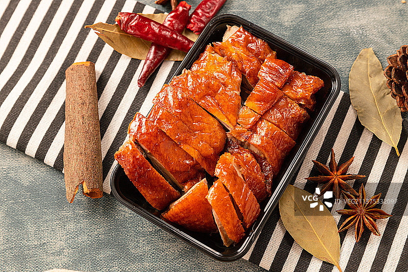 广东烧腊烤鸭饭图片素材