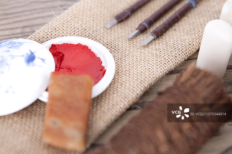 印泥和各种篆刻工具图片素材