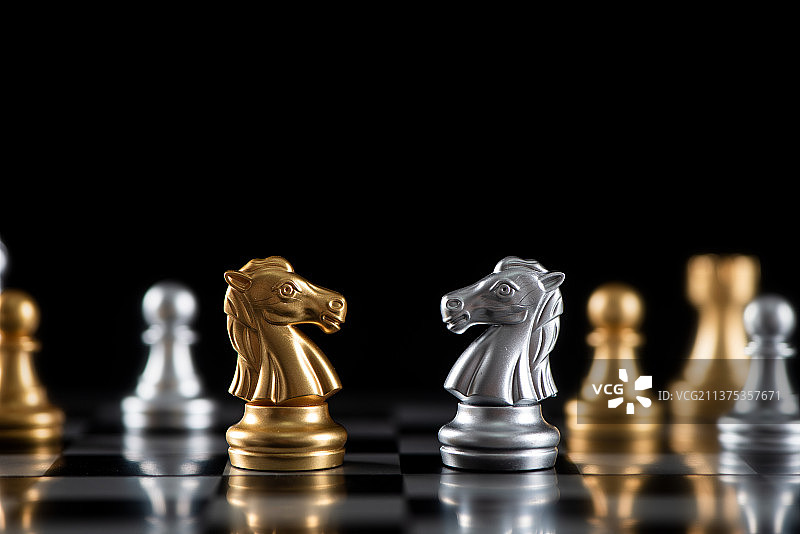 国际象棋下棋对弈图片素材