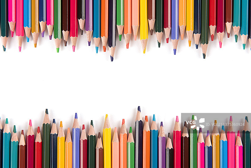 彩色铅笔平铺图片素材