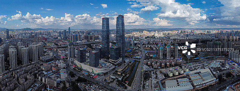 昆明 西山区 海埂路 万达广场 昆明双塔 金地中心图片素材