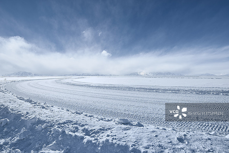 雪山云海冰雪道路雪地图片素材