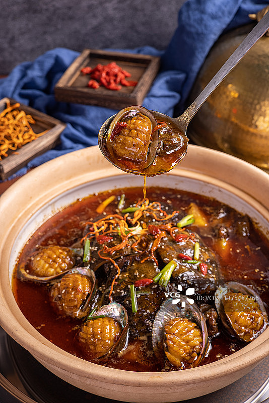 甲鱼炖鲍鱼图片素材
