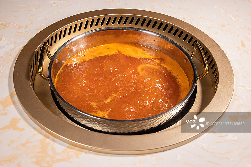 潮汕牛肉火锅餐桌套餐图片素材