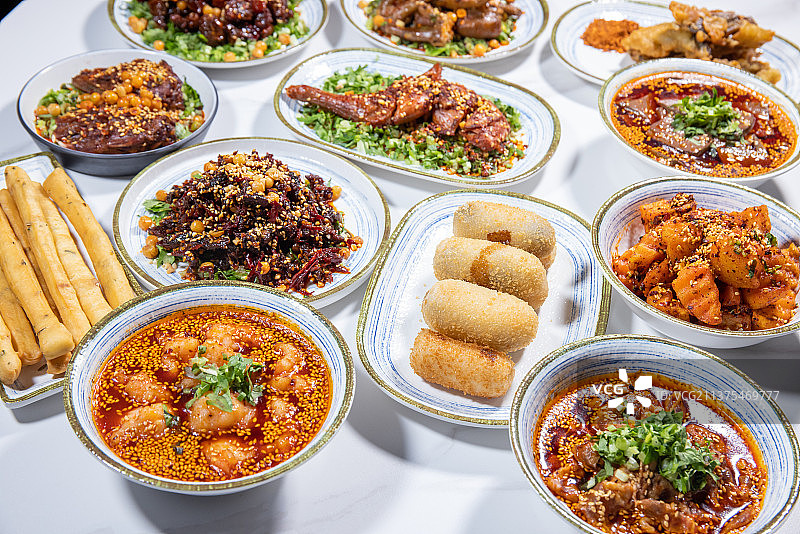 四川小吃麻辣套餐图片素材