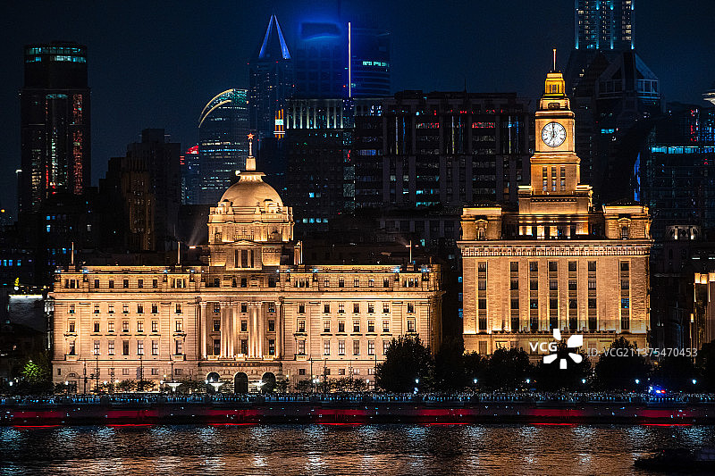 上海都市外滩夜景图片素材